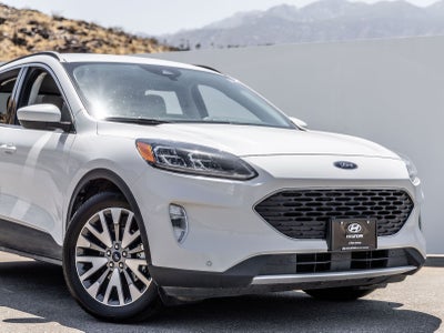 2022 Ford Escape Titanium Hybrid