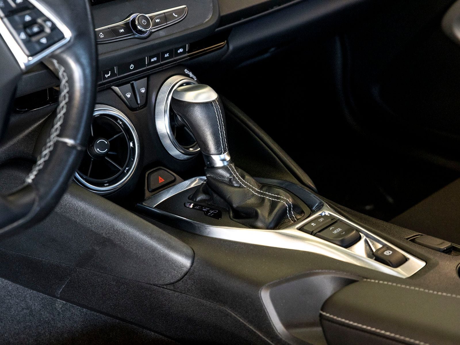 2023 Chevrolet Camaro 1LS