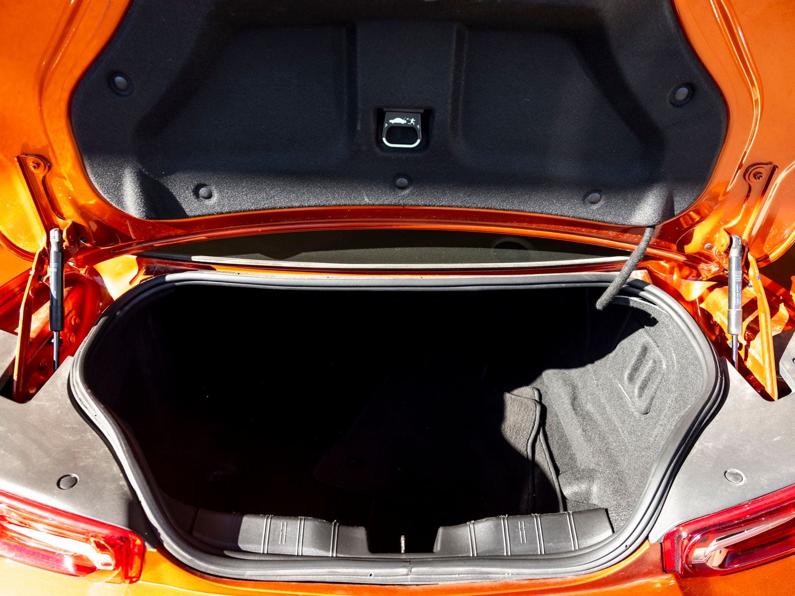 2023 Chevrolet Camaro 1LS