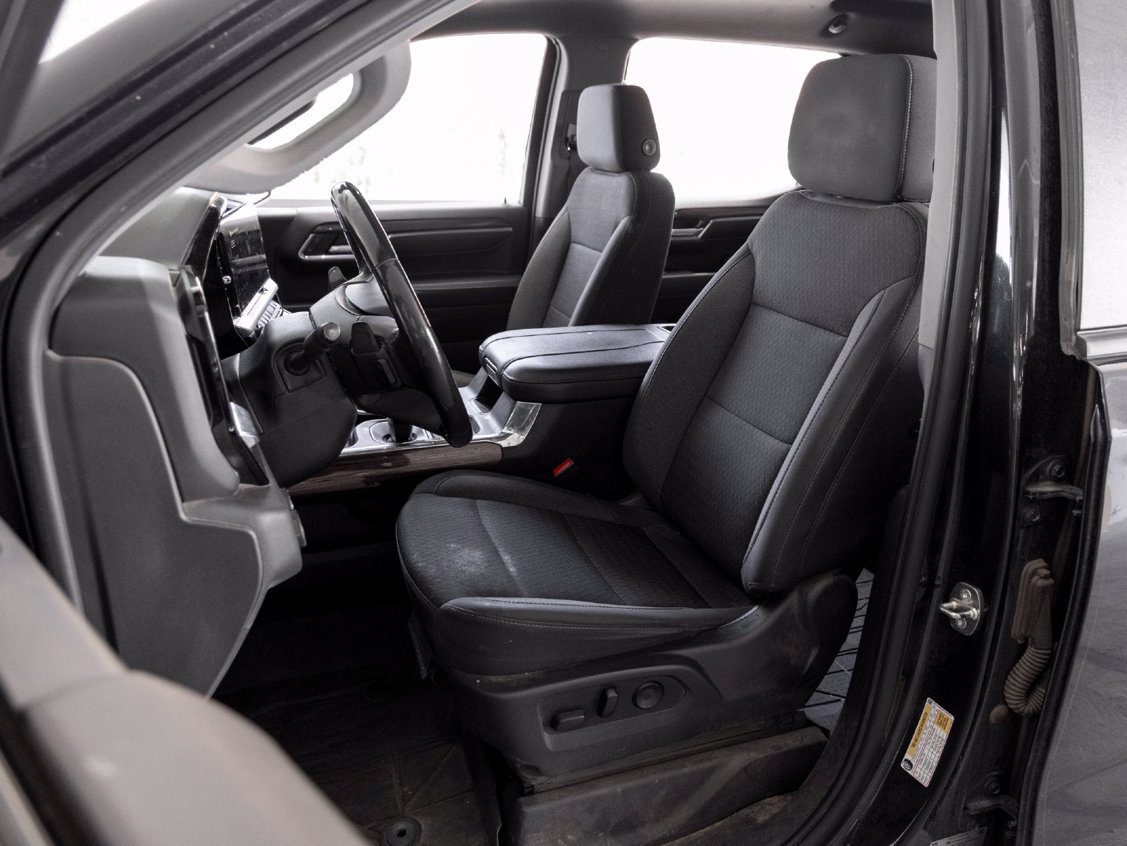 2023 Chevrolet Silverado 1500 LT LT1