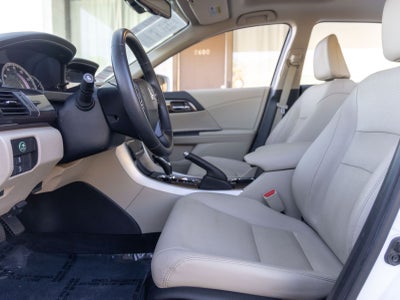 2016 Honda Accord EX-L w/Navigation and Honda Sensing