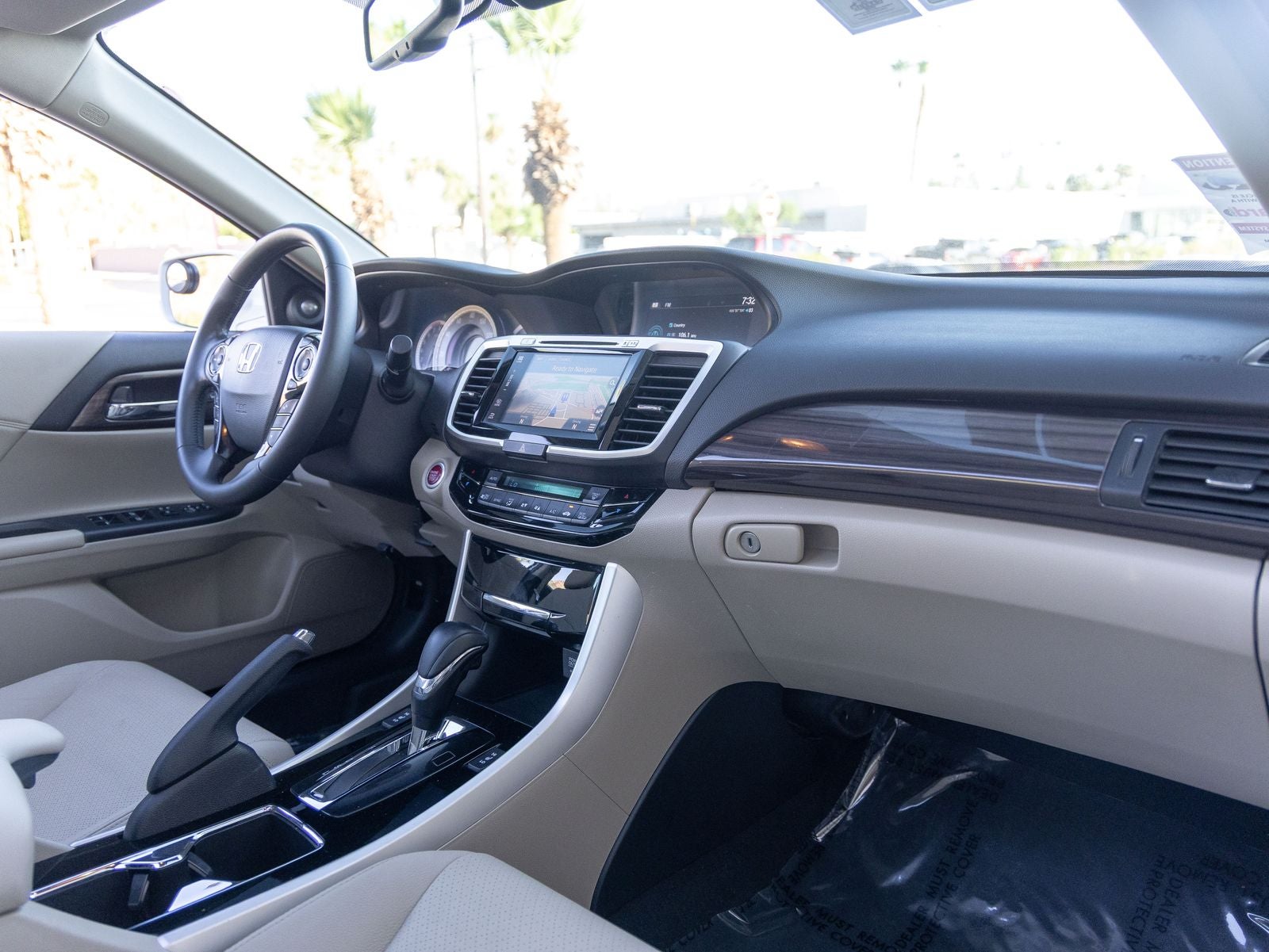 2016 Honda Accord EX-L w/Navigation and Honda Sensing