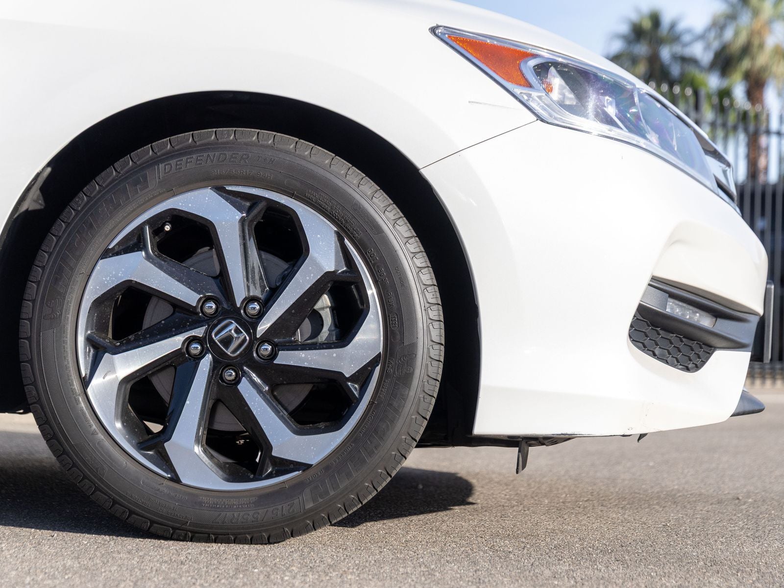 2016 Honda Accord EX-L w/Navigation and Honda Sensing