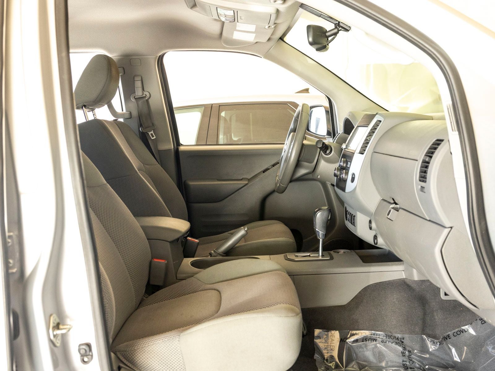 2020 Nissan Frontier SV