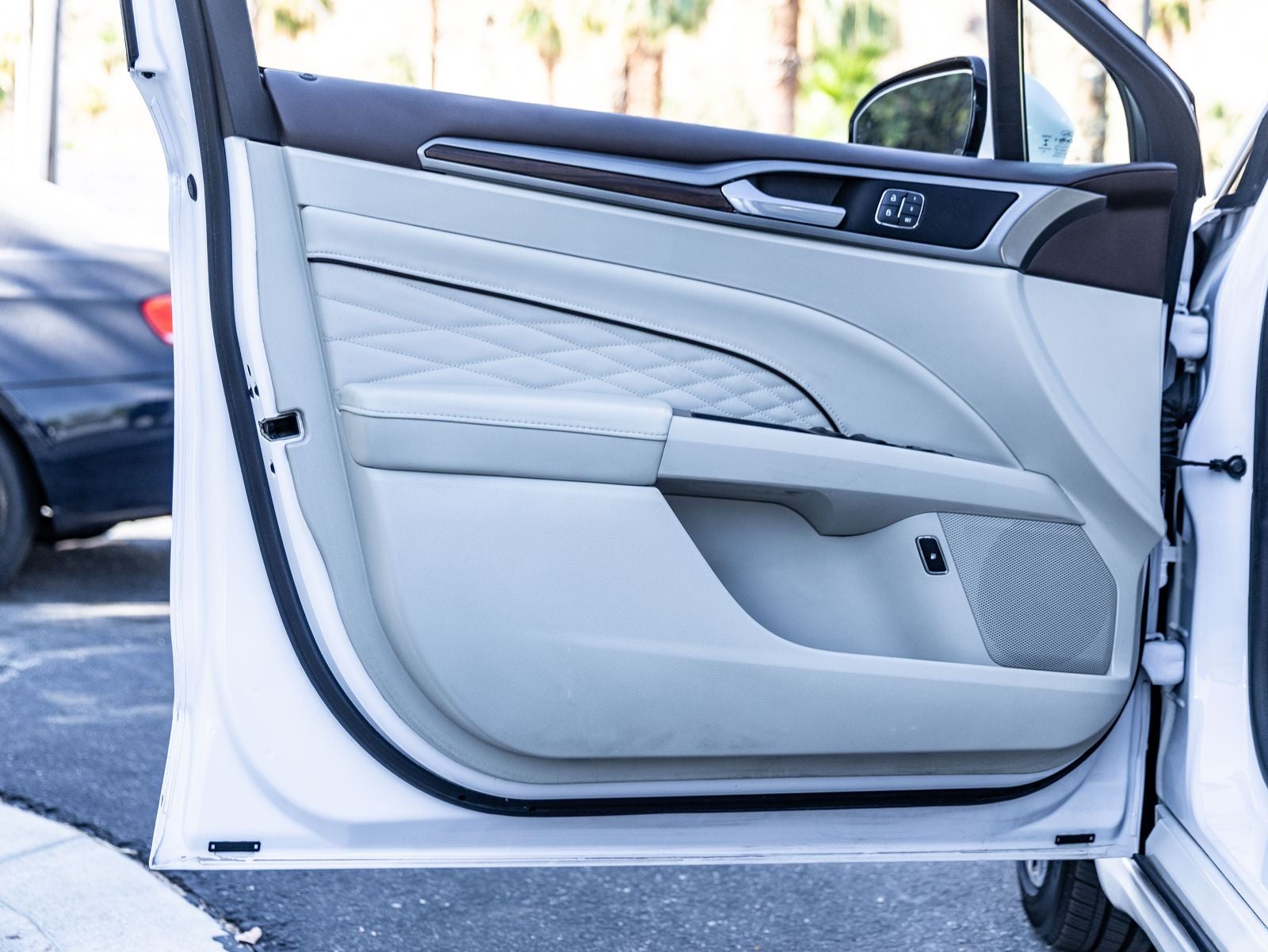 2017 Ford Fusion Energi Platinum