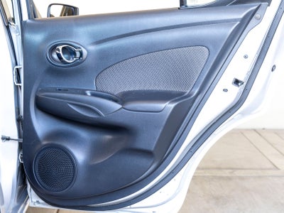 2016 Nissan Versa 1.6 SV