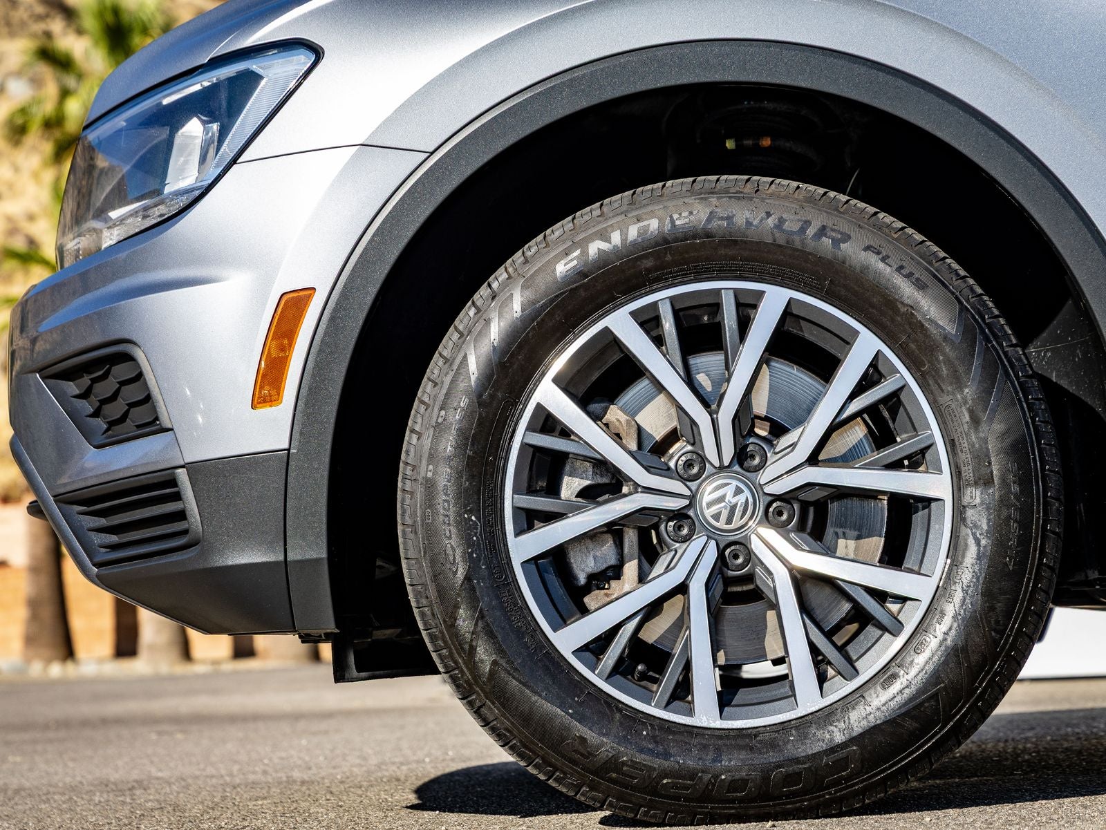 2020 Volkswagen Tiguan 2.0T SE 4Motion
