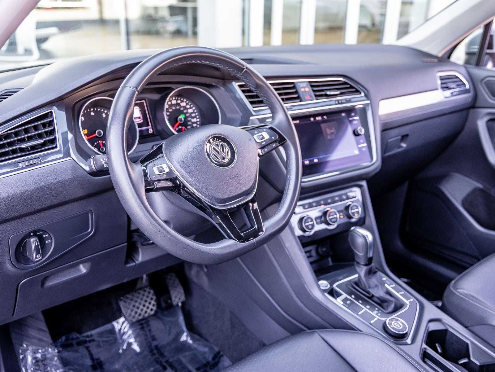 2020 Volkswagen Tiguan 2.0T SE 4Motion