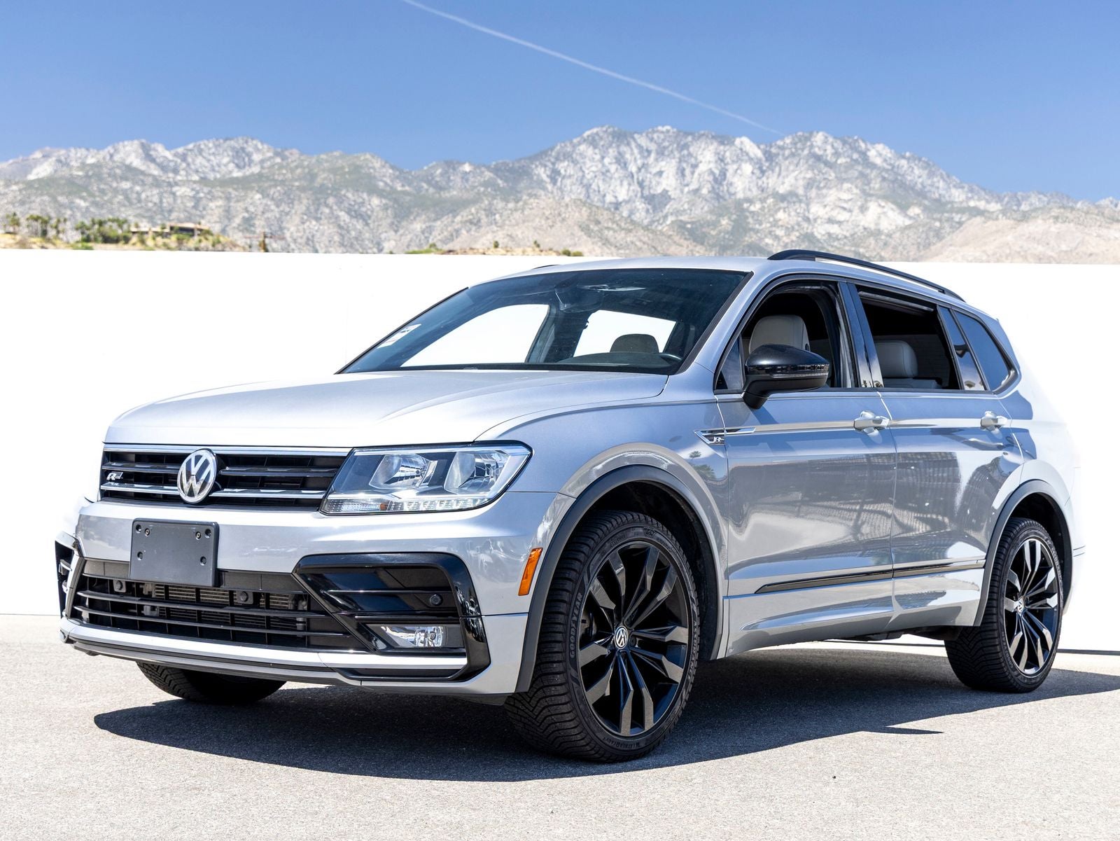 2020 Volkswagen Tiguan 2.0T SE R-Line Black 4Motion