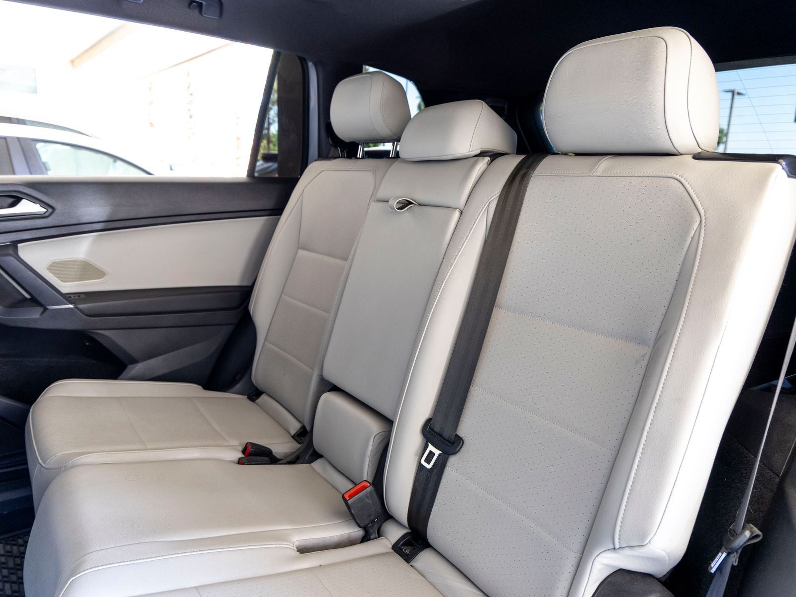 2020 Volkswagen Tiguan 2.0T SE R-Line Black 4Motion