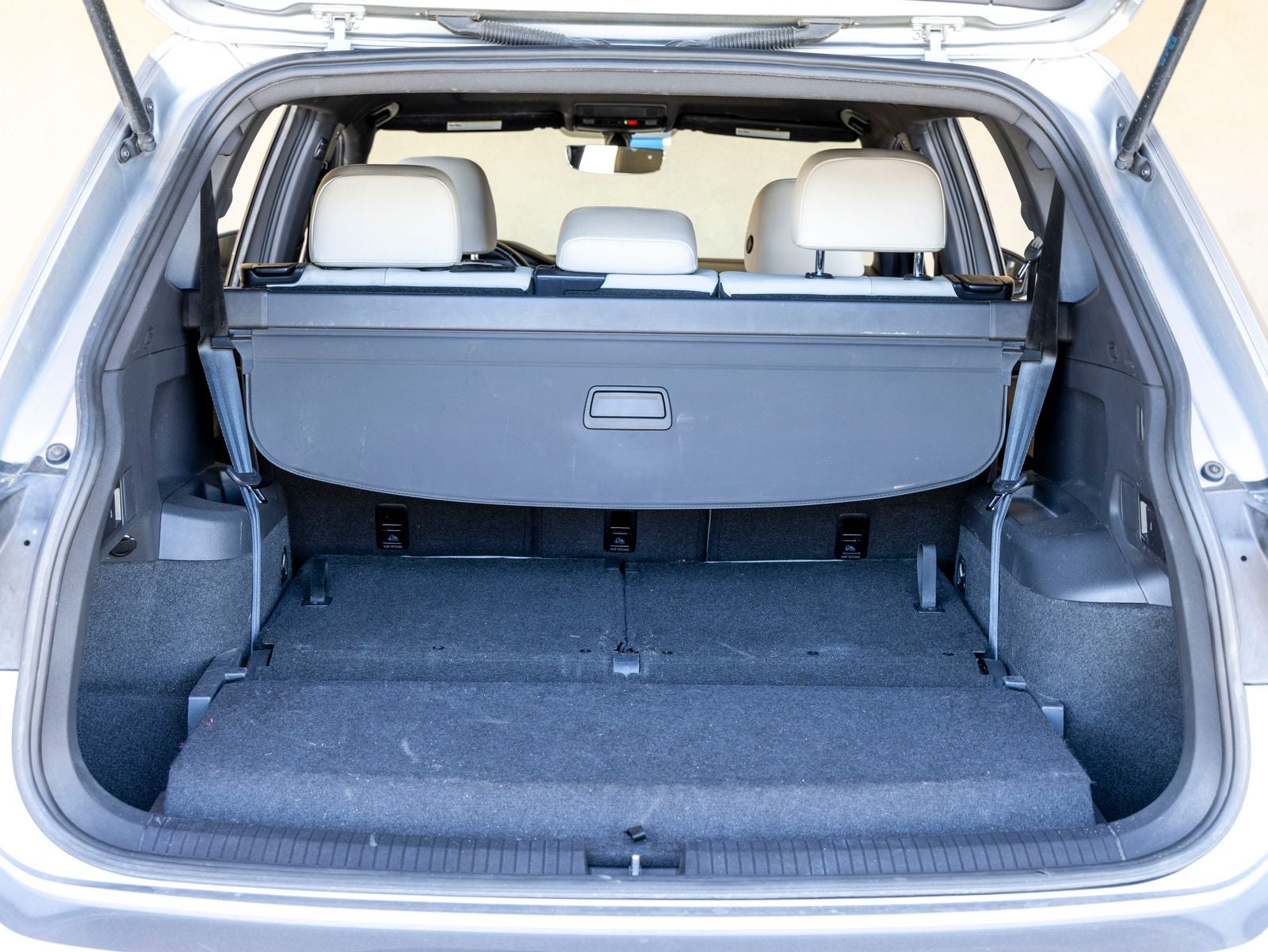2020 Volkswagen Tiguan 2.0T SE R-Line Black 4Motion
