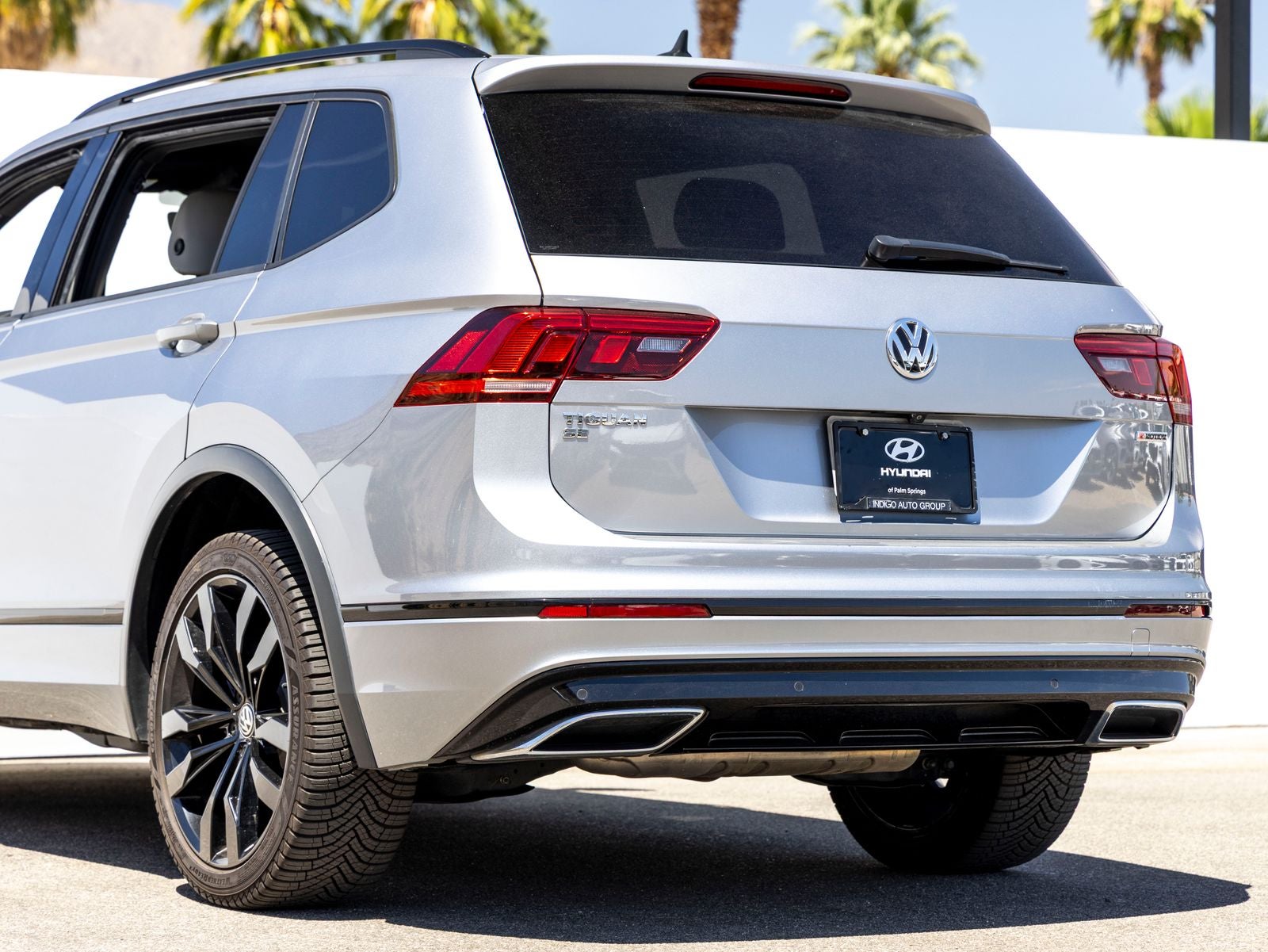 2020 Volkswagen Tiguan 2.0T SE R-Line Black 4Motion