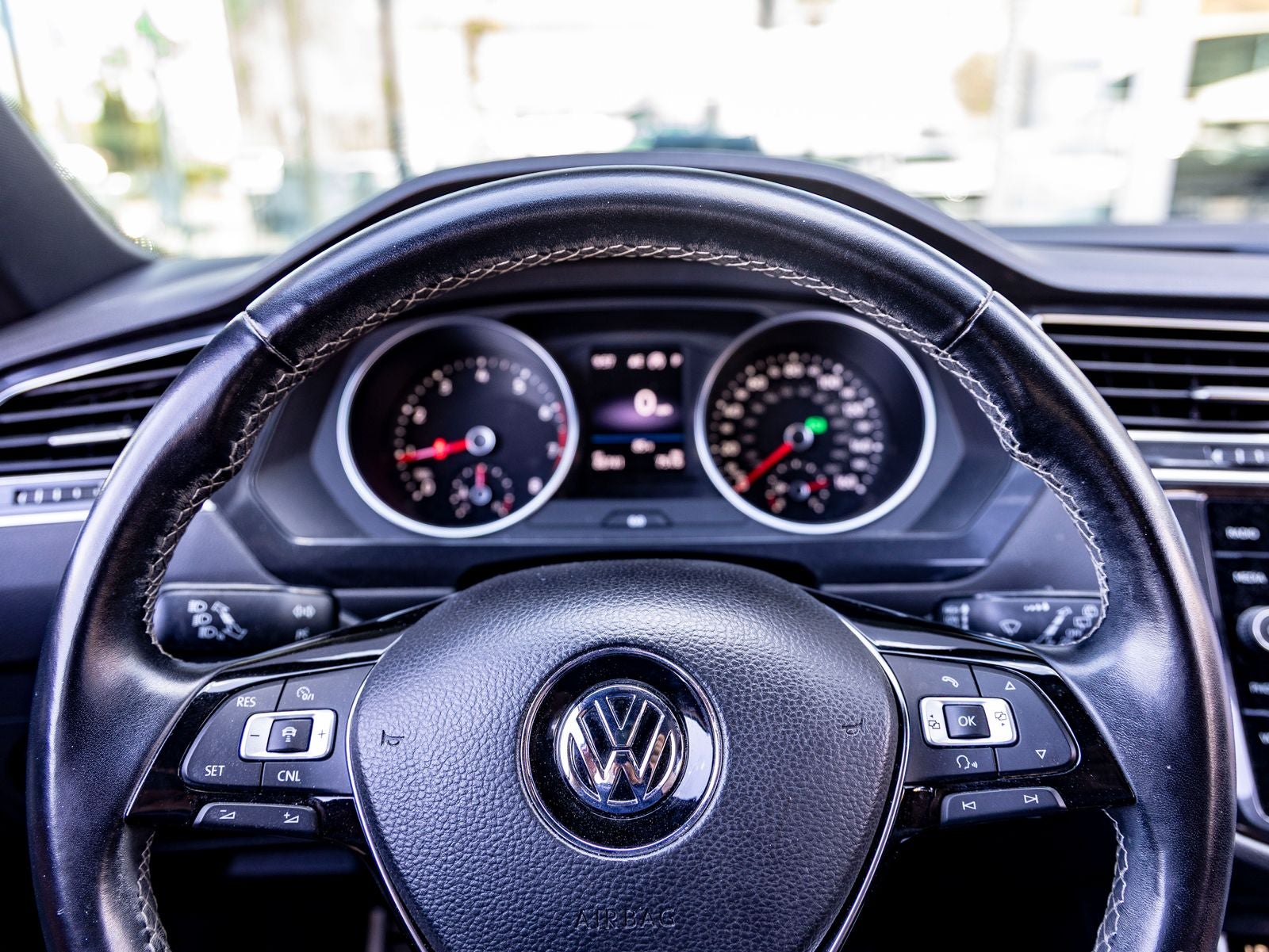 2018 Volkswagen Tiguan 2.0T SEL