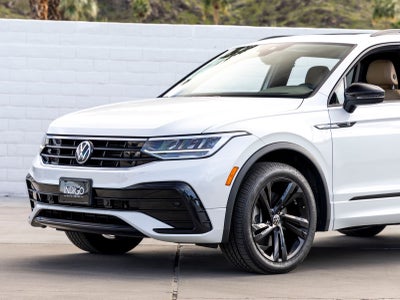 2023 Volkswagen Tiguan 2.0T SE R-Line Black