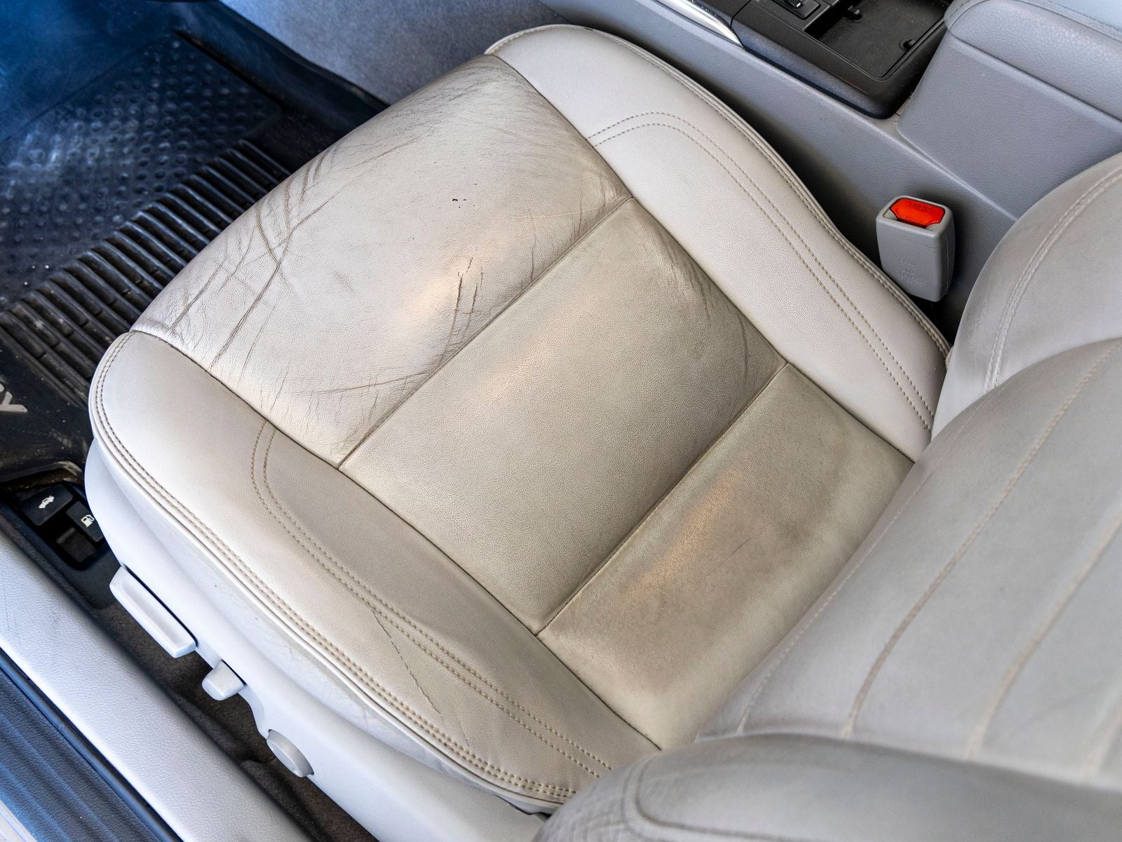 2016 Toyota Camry Hybrid XLE