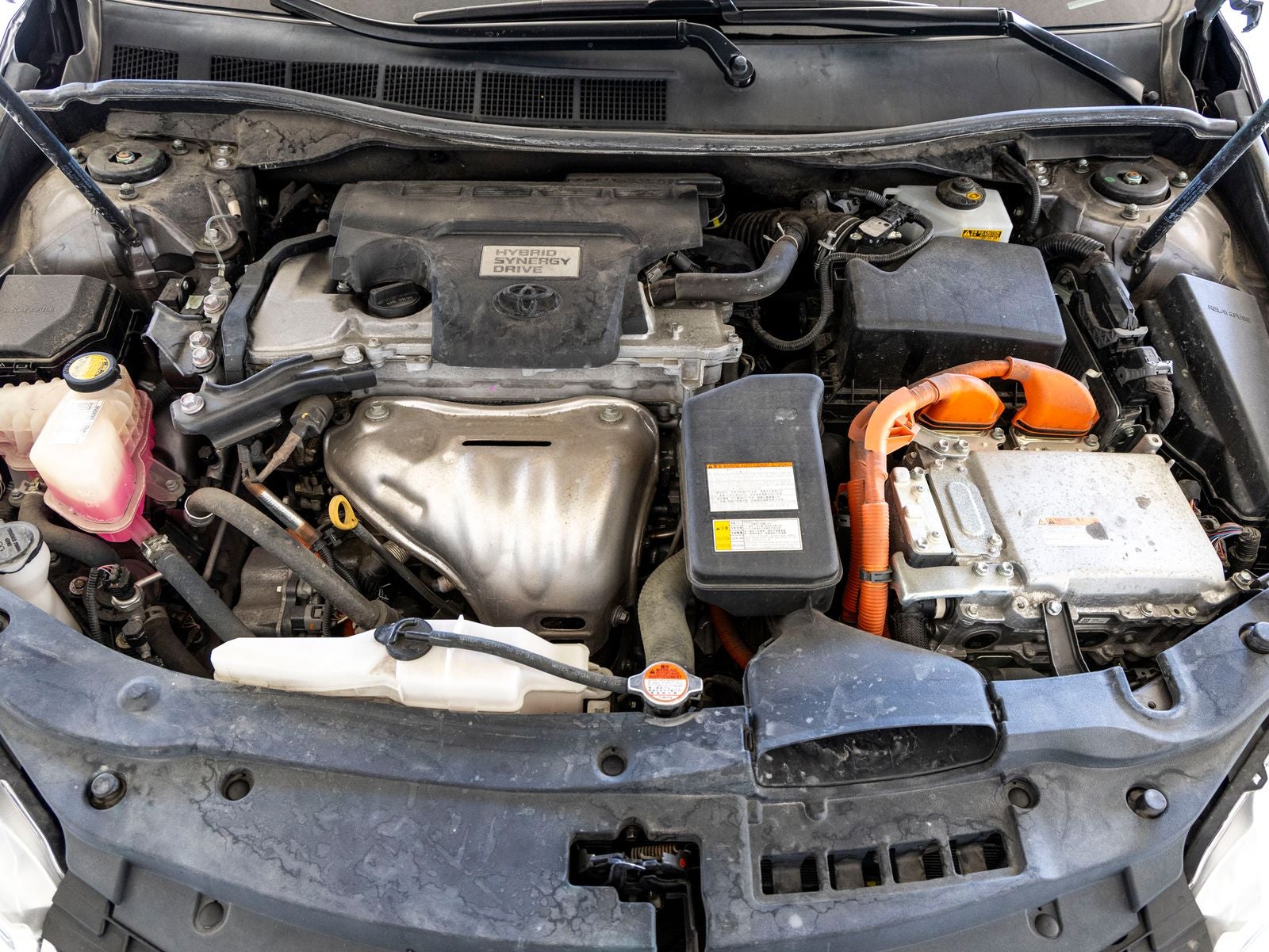 2016 Toyota Camry Hybrid XLE