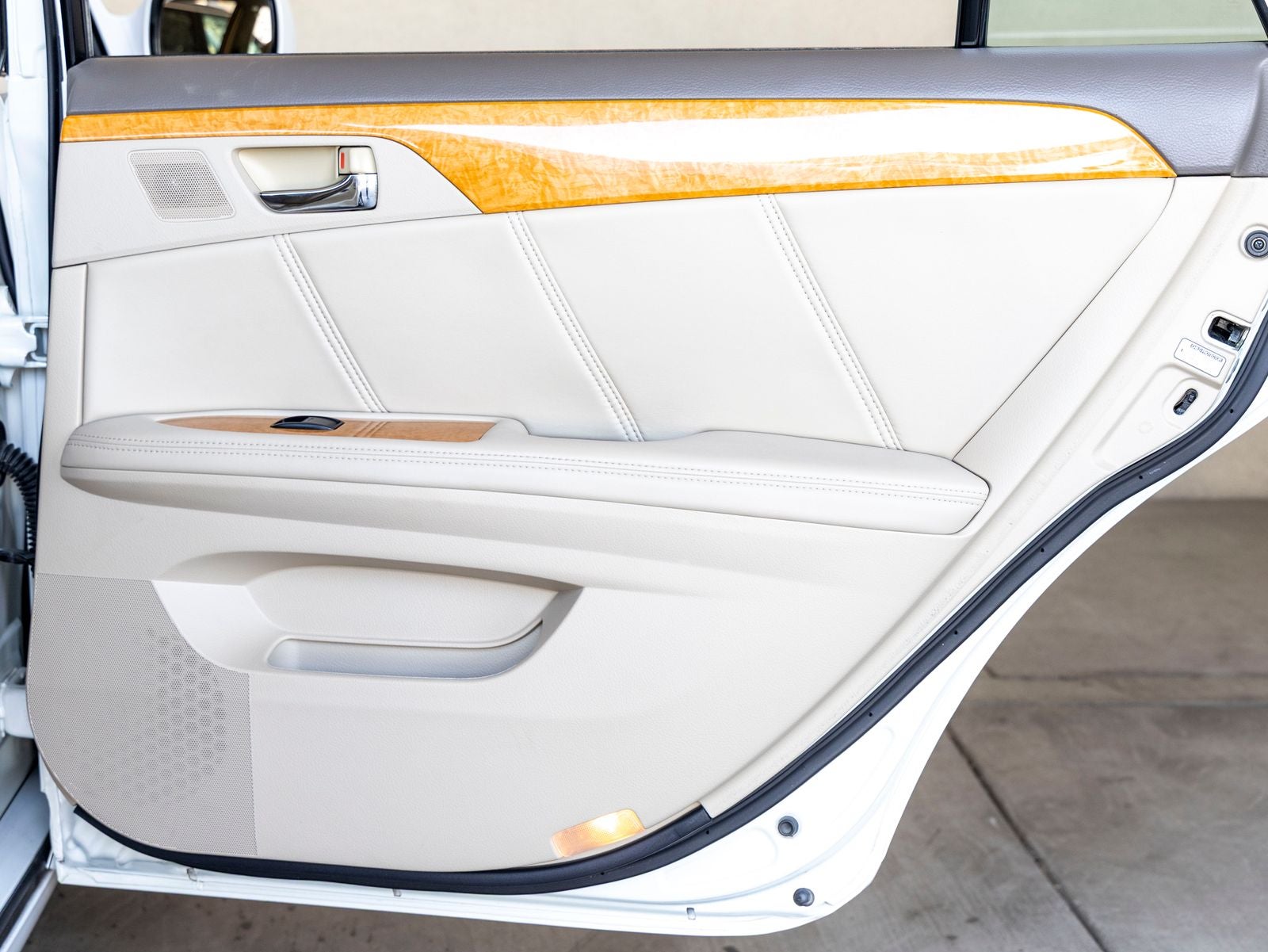 2006 Toyota Avalon Limited