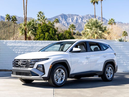 2026 Hyundai TUCSON SE