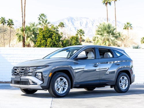 2026 Hyundai TUCSON SE