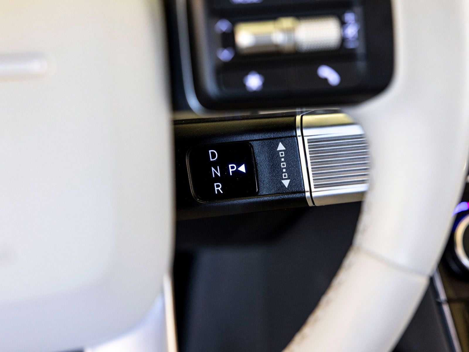 2025 Hyundai SANTA FE HYBRID Limited