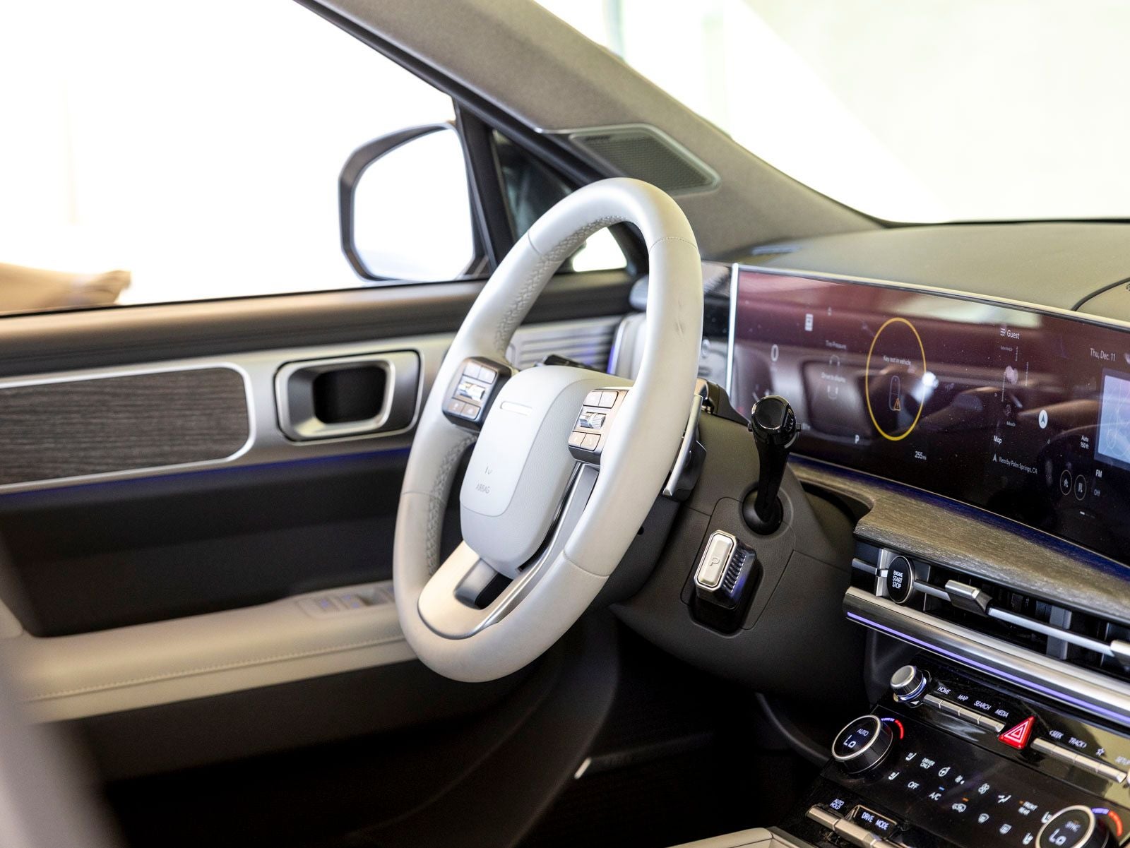 2025 Hyundai SANTA FE HYBRID Limited