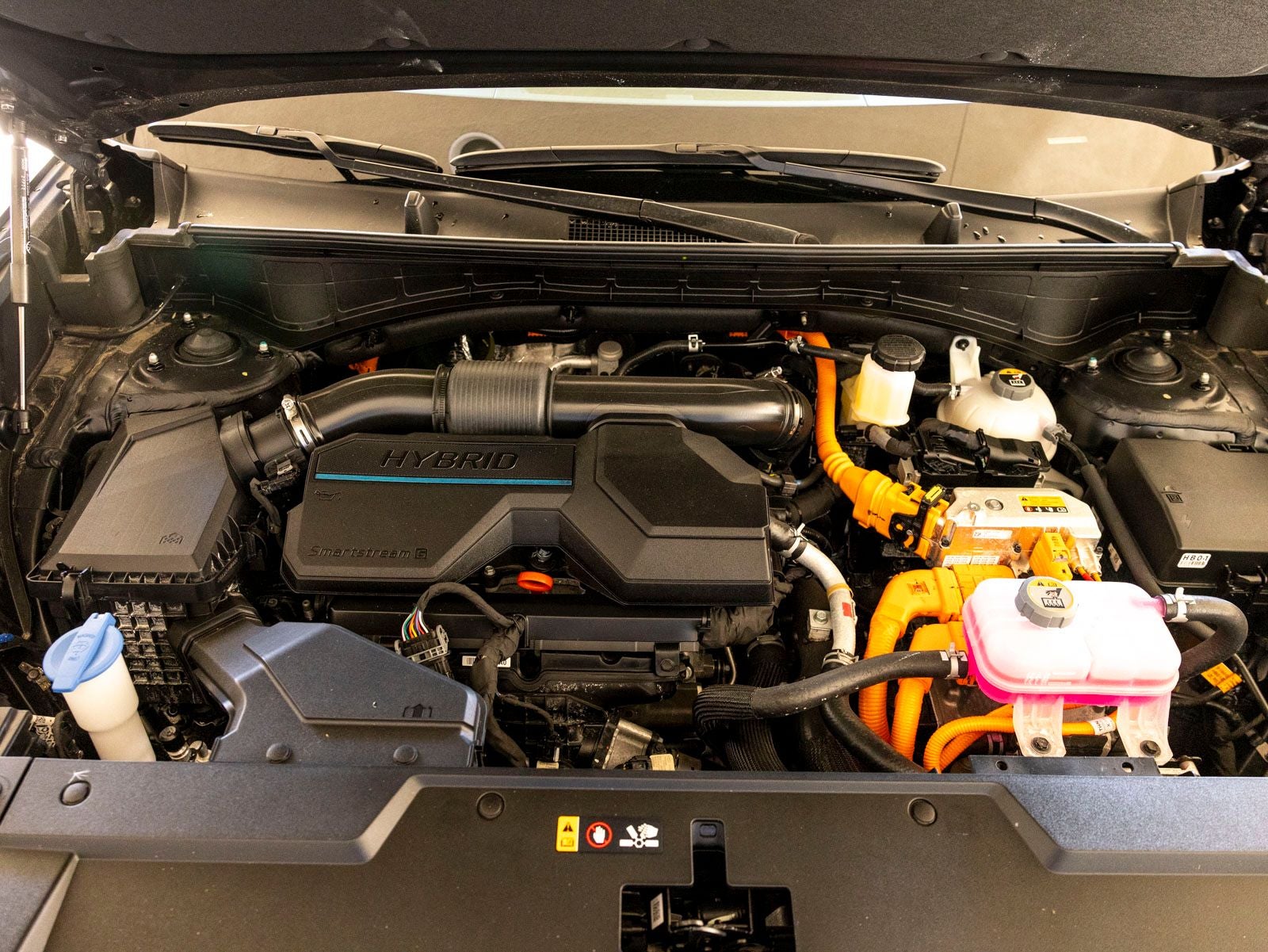 2025 Hyundai SANTA FE HYBRID Limited