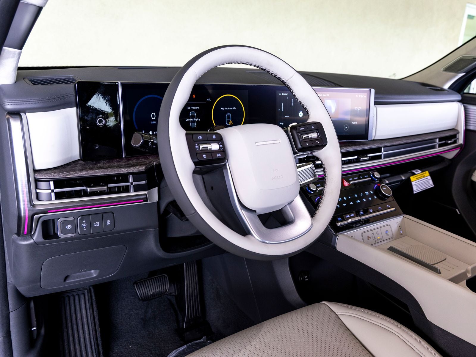 2026 Hyundai SANTA FE HYBRID Calligraphy