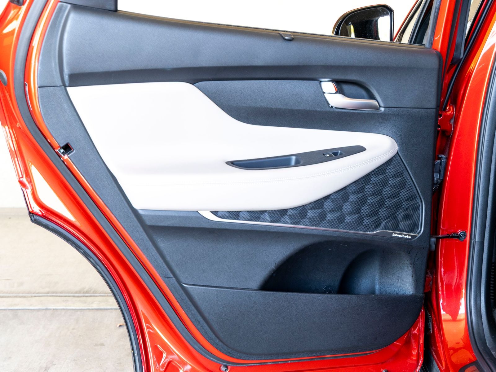 2023 Hyundai SANTA FE HYBRID SEL Premium