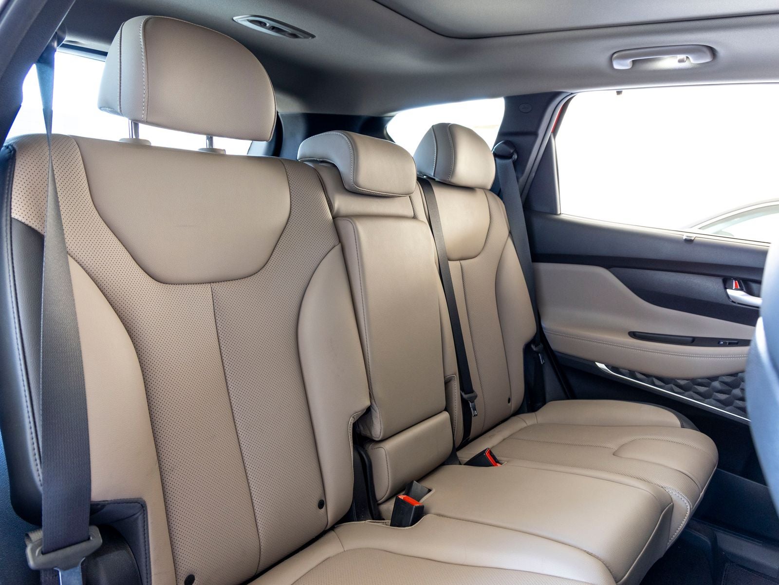 2023 Hyundai SANTA FE HYBRID SEL Premium