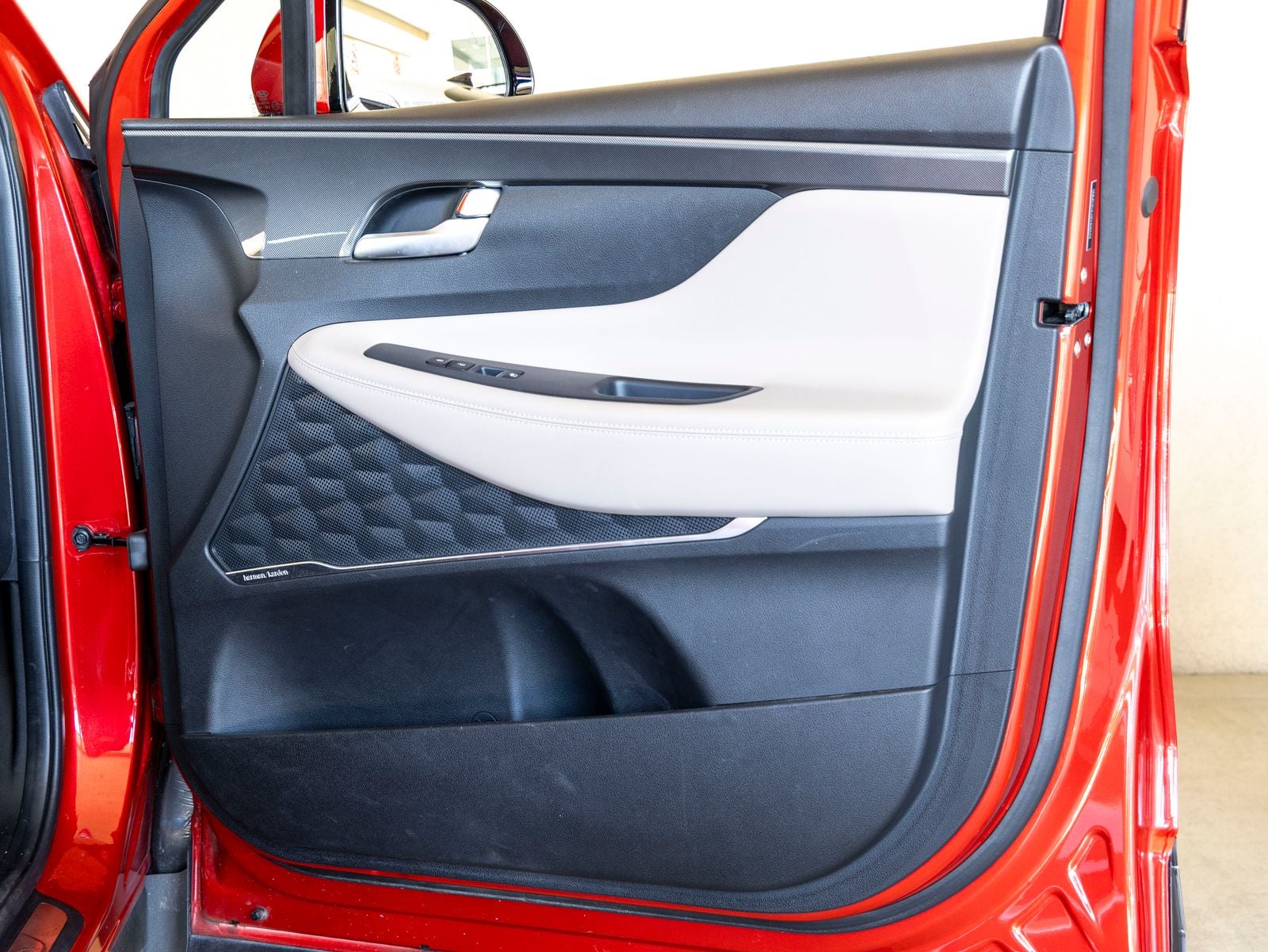 2023 Hyundai SANTA FE HYBRID SEL Premium