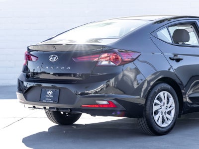2020 Hyundai ELANTRA SE