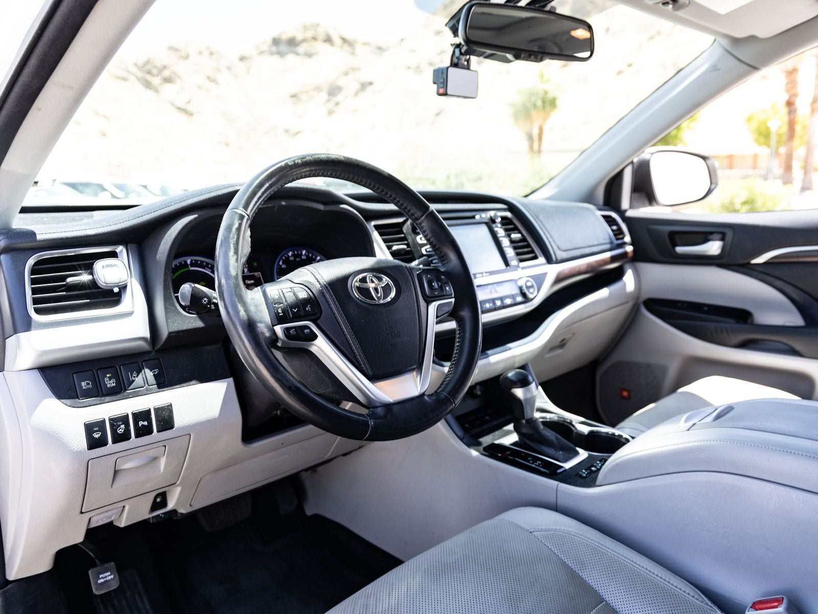 2015 Toyota Highlander Hybrid Limited Platinum