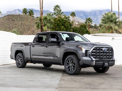 2022 Toyota Tundra Hybrid Platinum