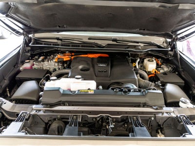 2022 Toyota Tundra Hybrid Platinum