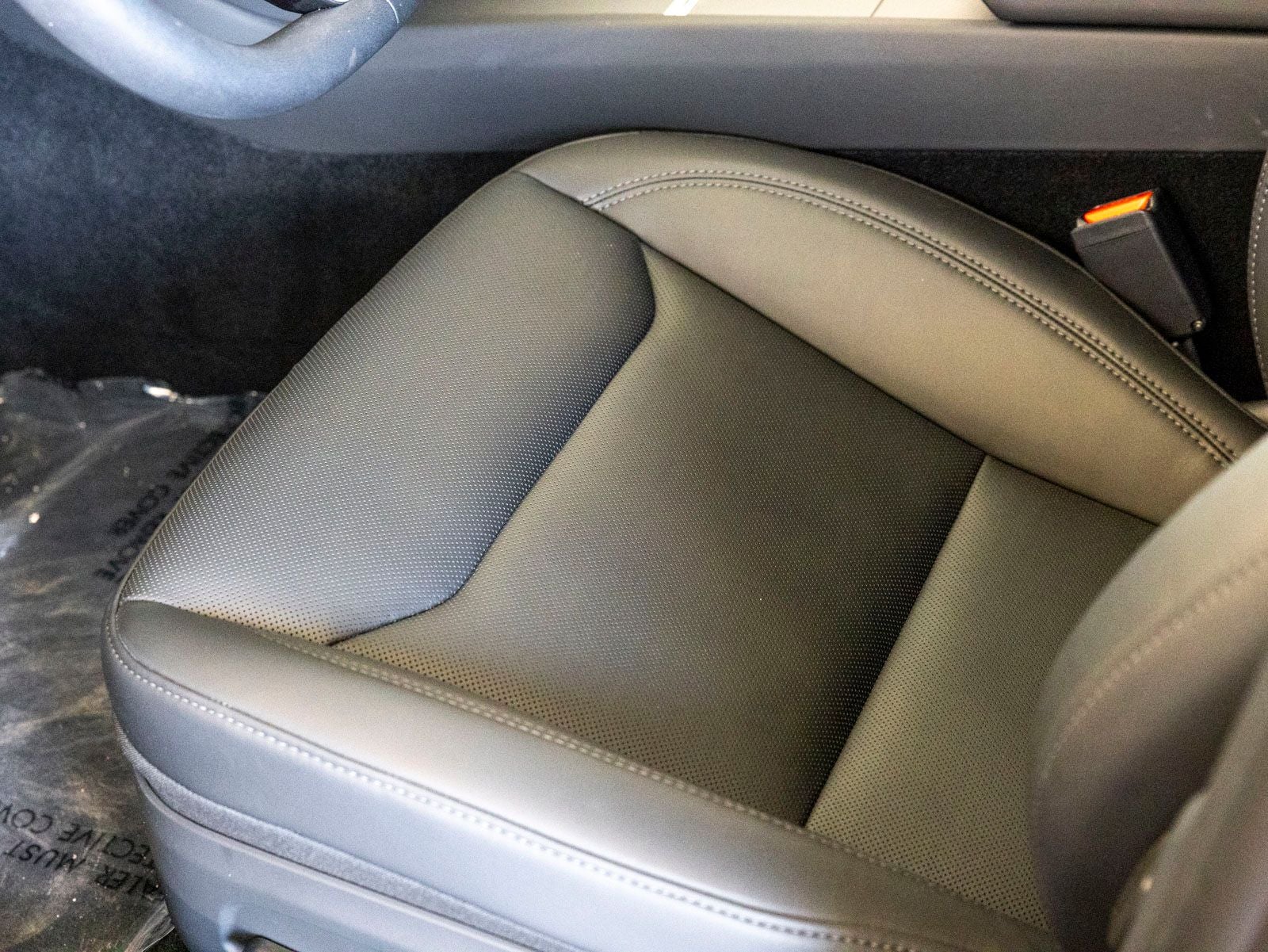 2025 Tesla Model 3 Base