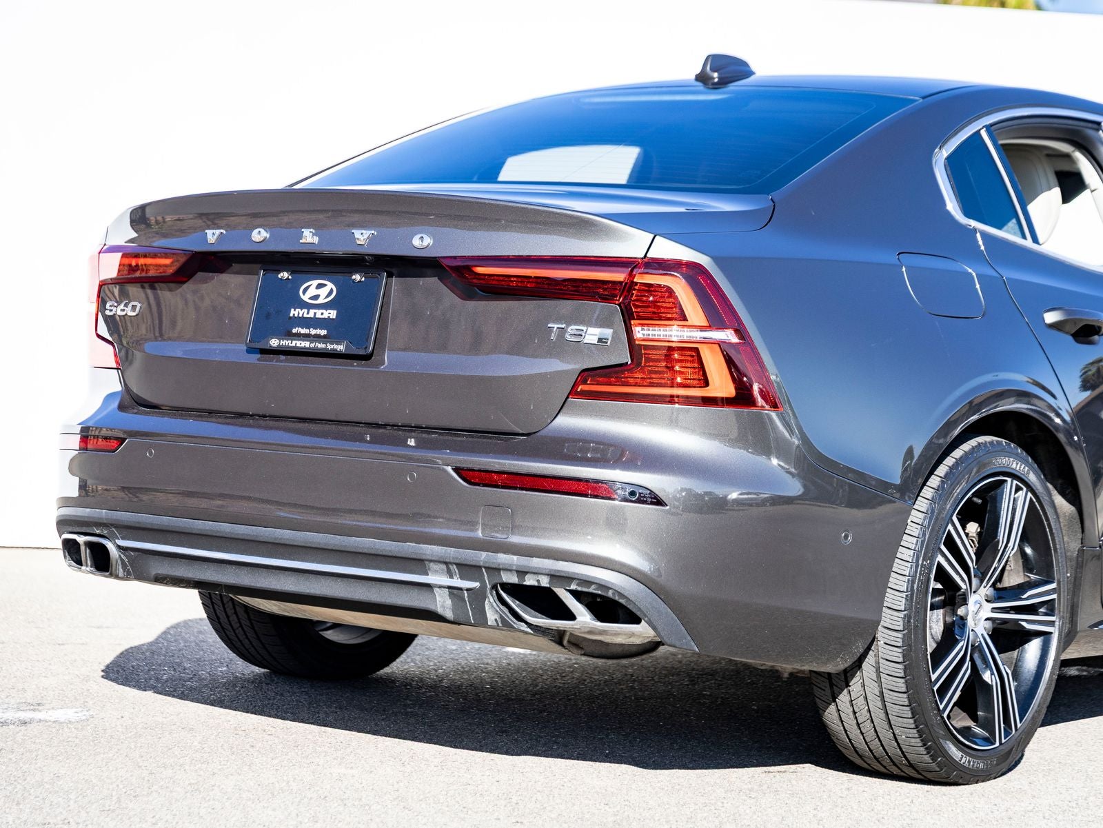 2019 Volvo S60 Hybrid T8 Inscription