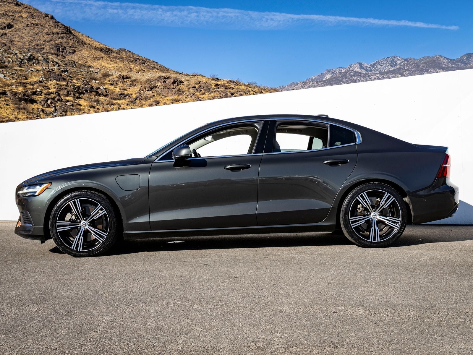 2019 Volvo S60 Hybrid T8 Inscription