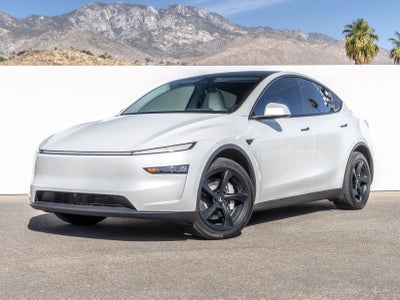 2026 Tesla Model Y LONG RANGE