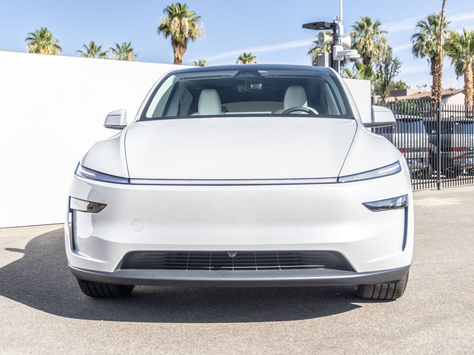 2026 Tesla Model Y LONG RANGE