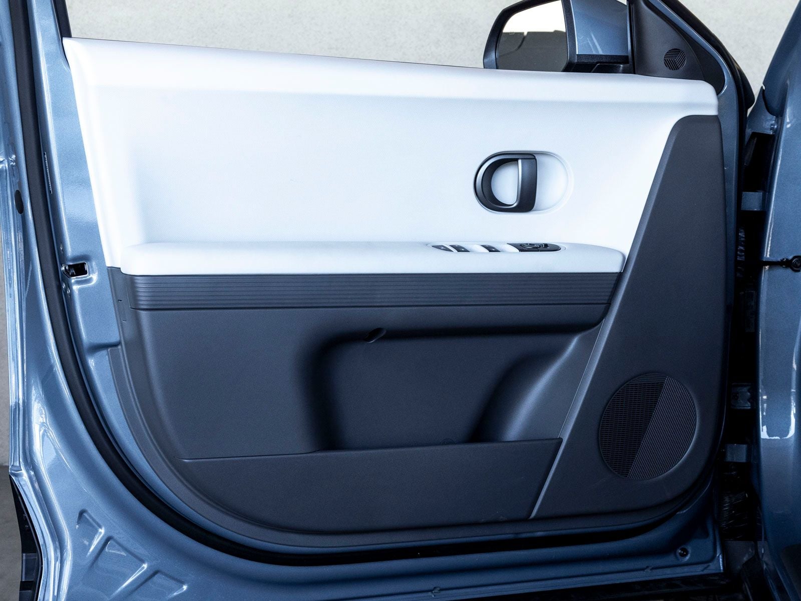 2025 Hyundai IONIQ 5 SE