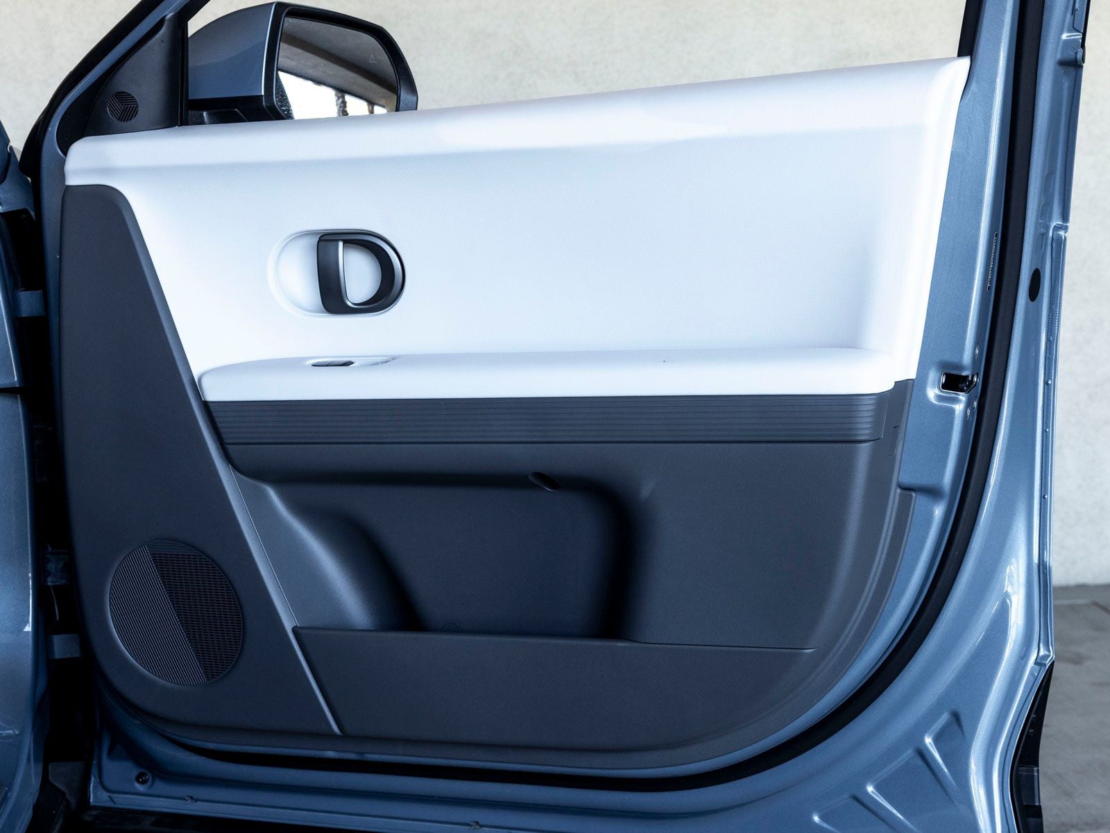 2025 Hyundai IONIQ 5 SE