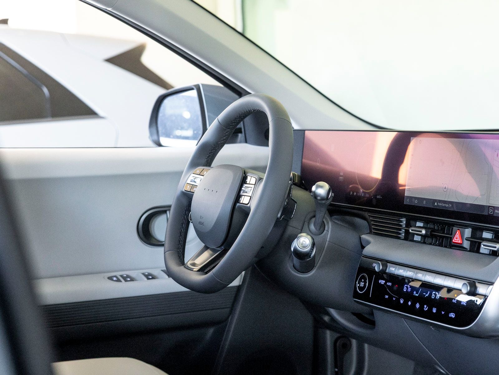 2025 Hyundai IONIQ 5 SE