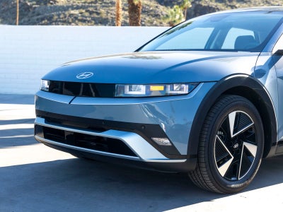 2025 Hyundai IONIQ 5 SE