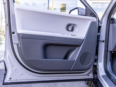 2026 Hyundai IONIQ 5 SE Standard Range