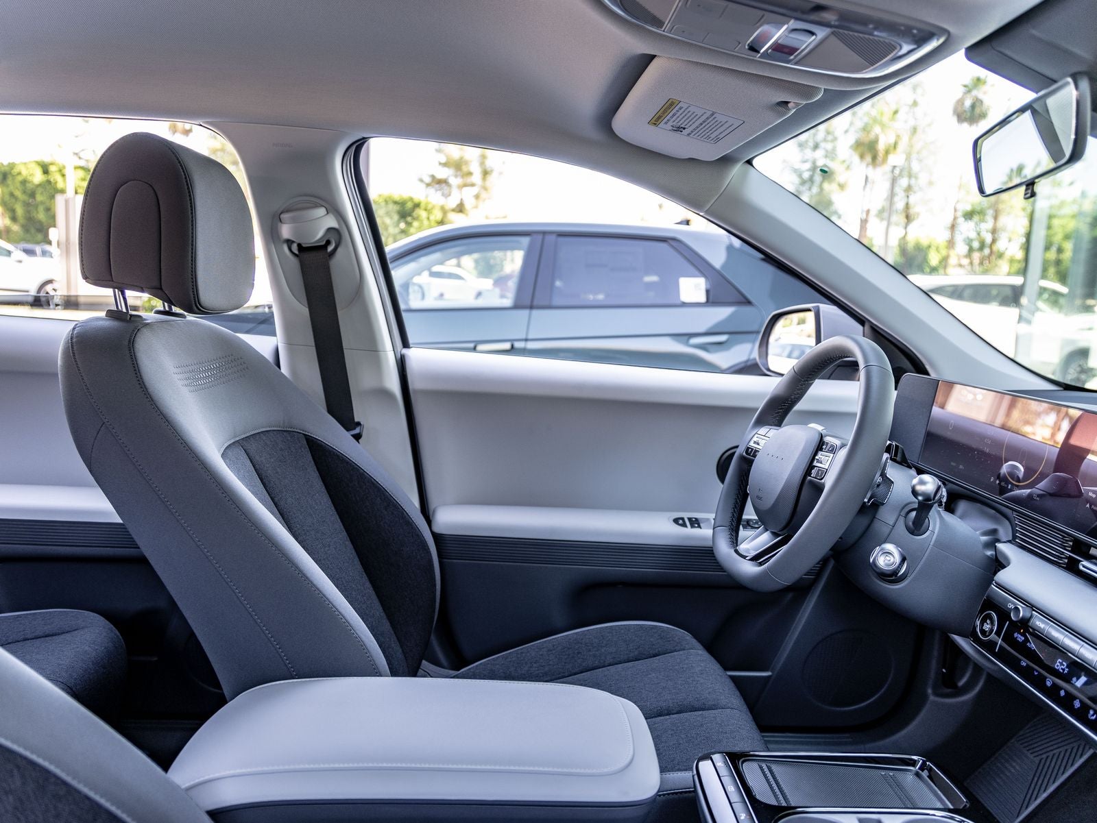 2026 Hyundai IONIQ 5 SE Standard Range