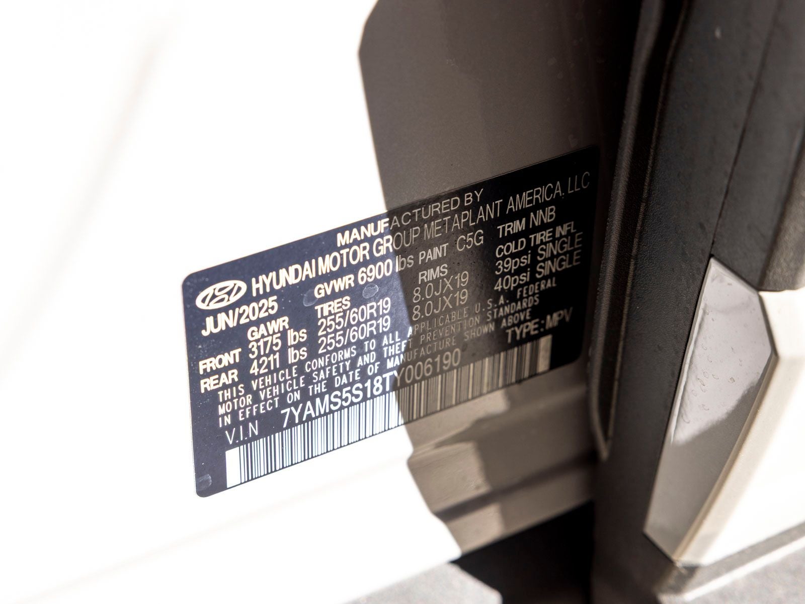 2026 Hyundai IONIQ 9 S