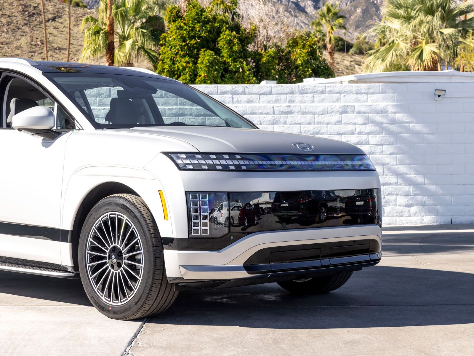 2026 Hyundai IONIQ 9 Performance Calligraphy Design