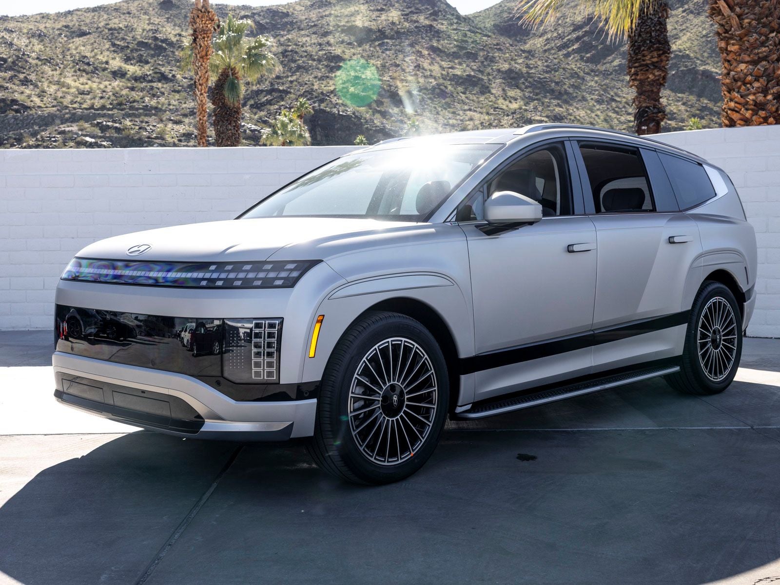 2026 Hyundai IONIQ 9 Performance Calligraphy Design