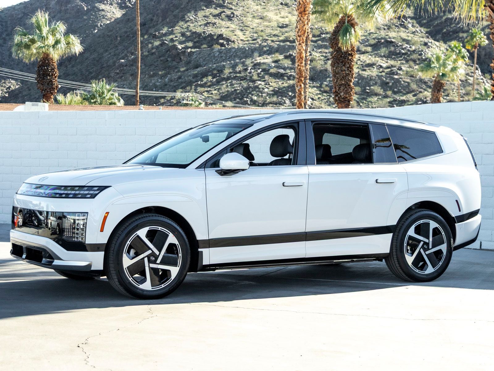 2026 Hyundai IONIQ 9 Performance Calligraphy