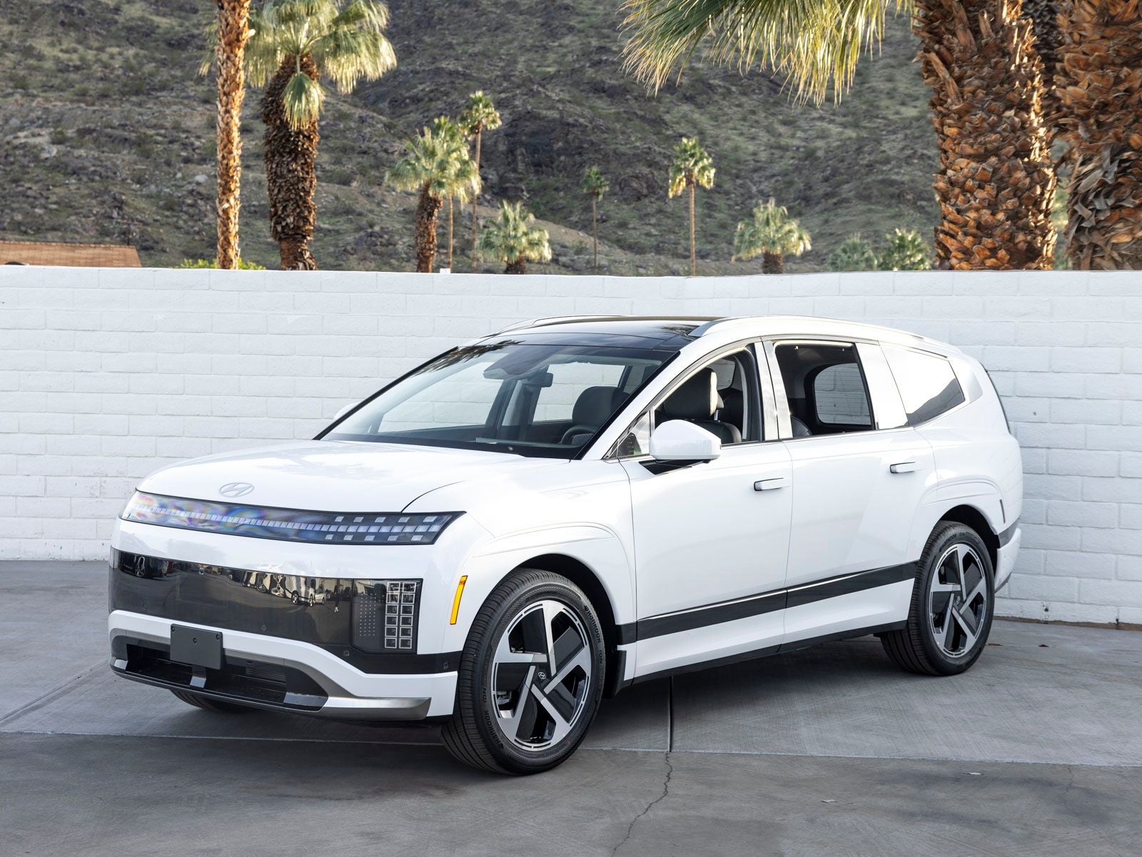 2026 Hyundai IONIQ 9 Performance Calligraphy